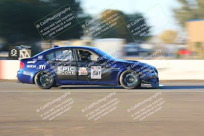 media/Nov-13-2022-GTA Finals Buttonwillow (Sun) [[d9378ae8d1]]/Group 1/Sunset (355pm)/